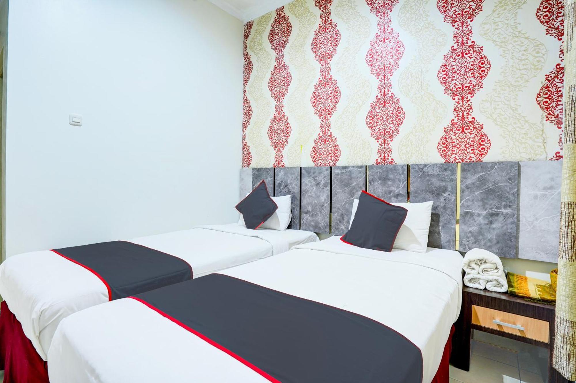 Hotel O Padang City Center Near Pantai Padang Formerly D'Dhave Hotel Esterno foto