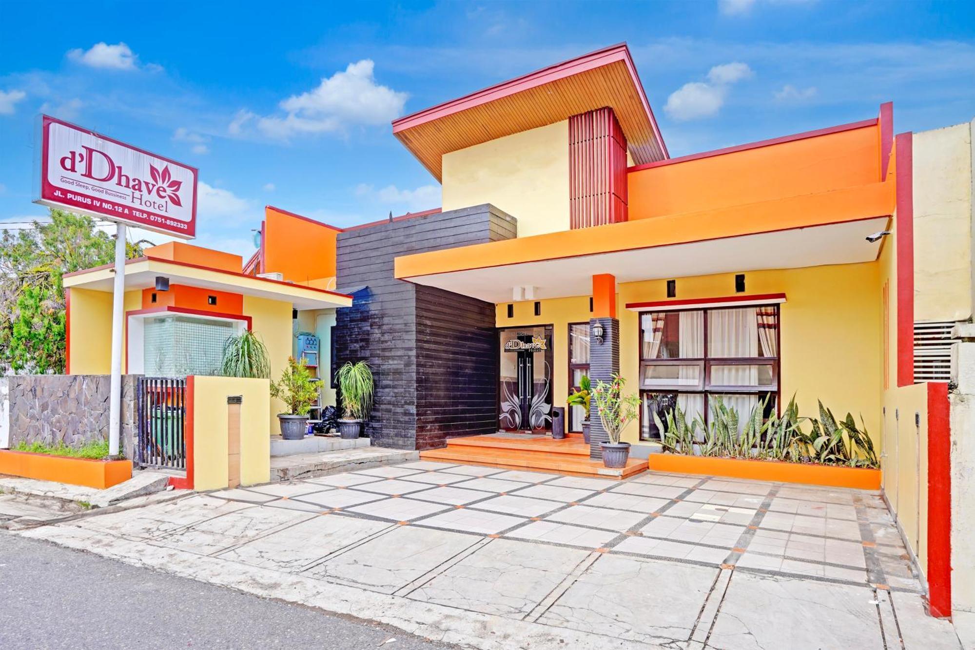 Hotel O Padang City Center Near Pantai Padang Formerly D'Dhave Hotel Esterno foto
